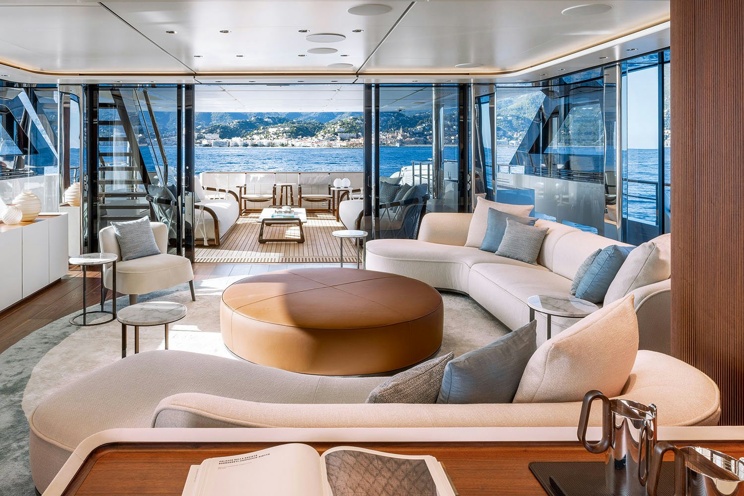 12 MD_main saloon 1X1A8062r