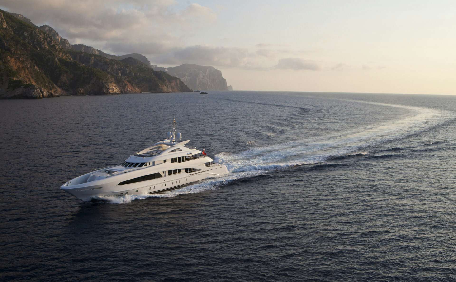 Heesen Yacht for Charter Cruising Profile