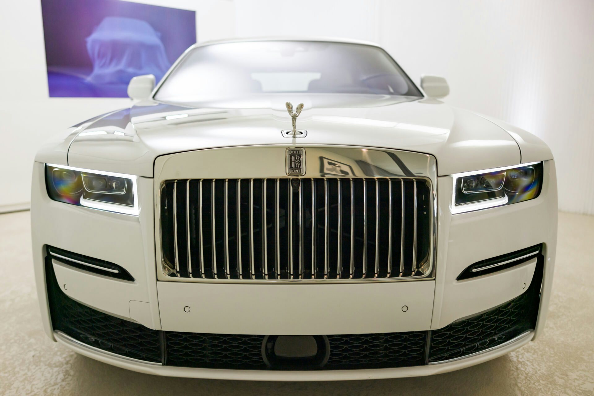 Rolls-Royce 2021 Ghost in white