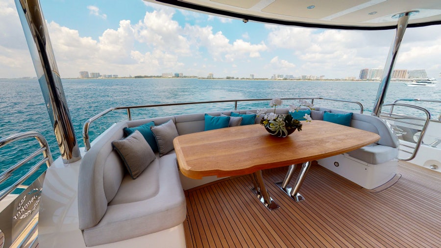 95' (28.96m) New Build Sunseeker PV95 aft deck