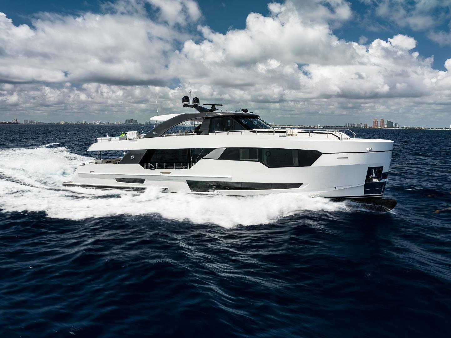 FOURTH DOWN 97' (29.57m) Ocean Alexander Yacht for Sale