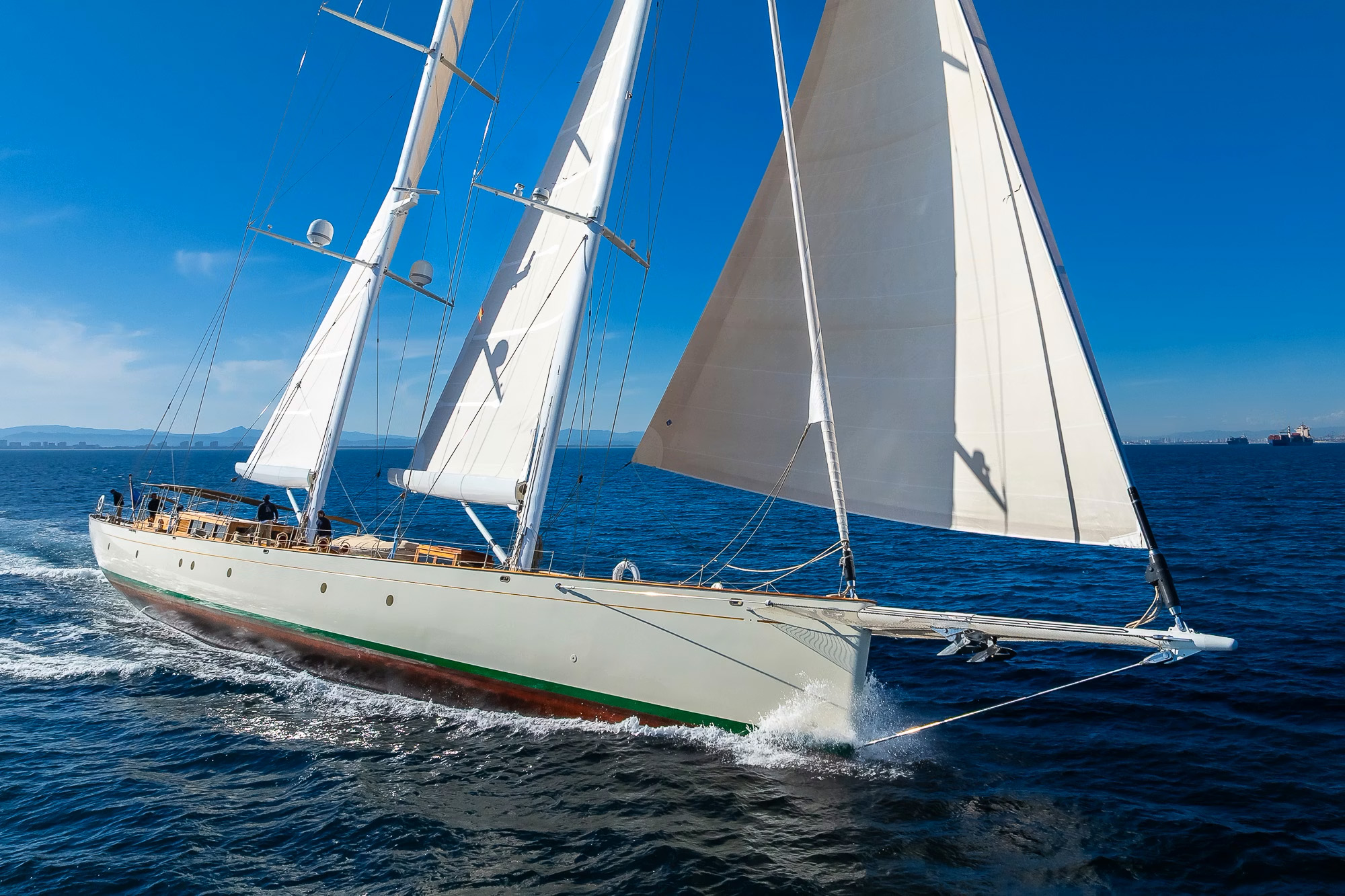 Side profile of the DONA FRANCISCA at anchor.