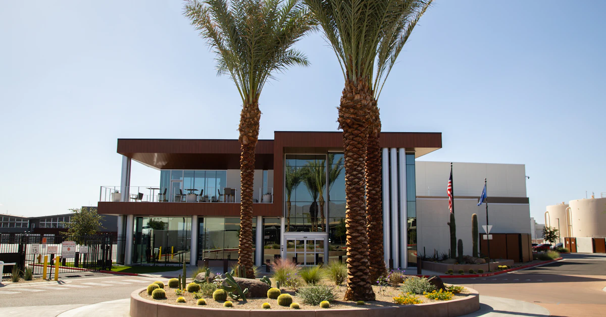 Netjets Control Center NetJets Adds New Aircraft, Opens New Facilities