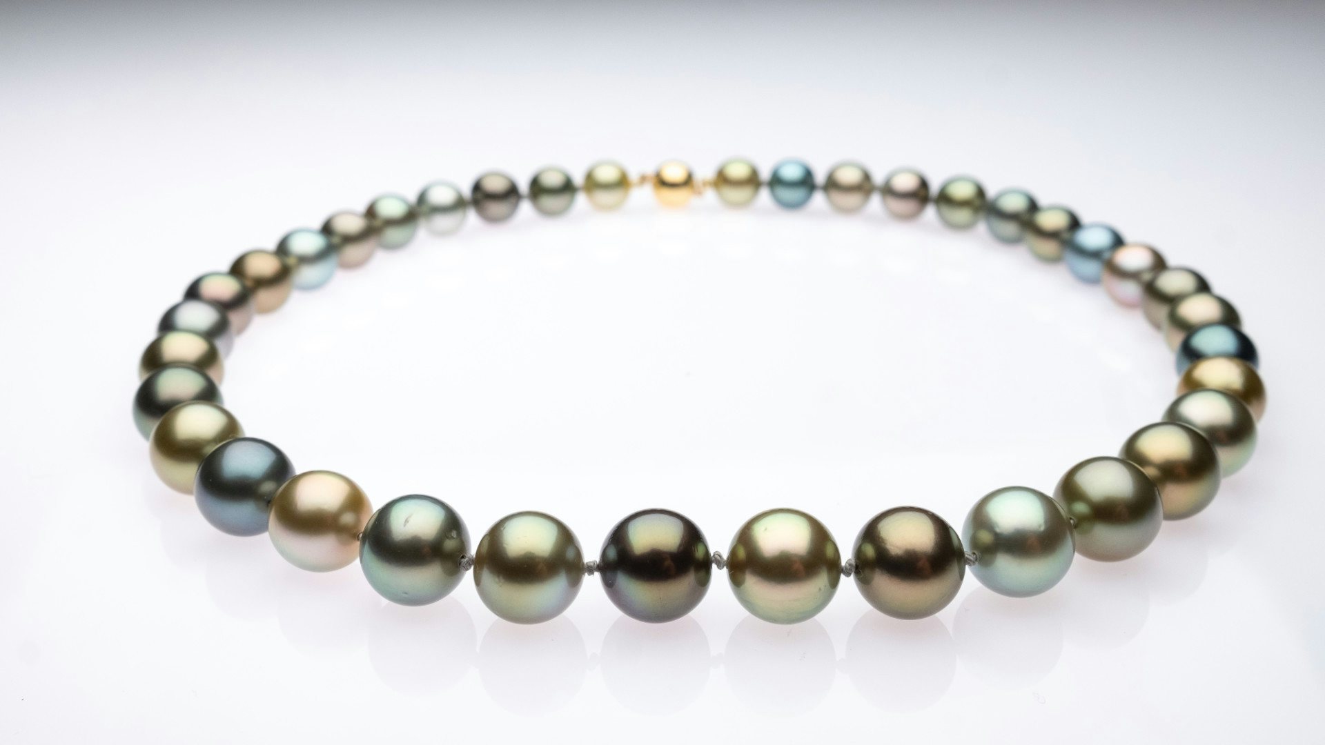 Assael Multi-Colored Pearl Necklace