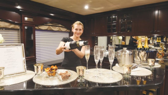 REBEL-Stew-Serving Drinks-