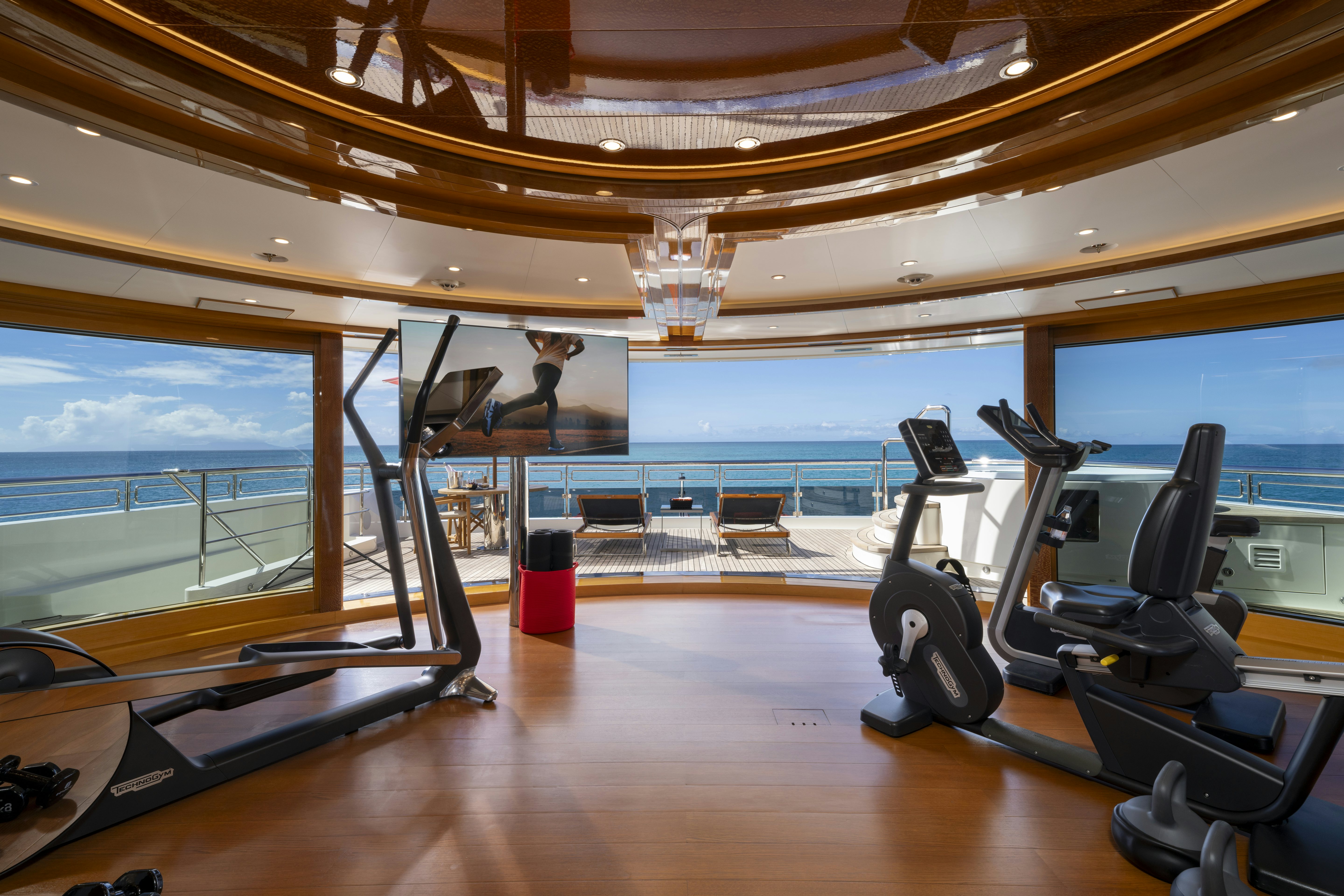 Alfa Nero yacht gym and alfresco loung space