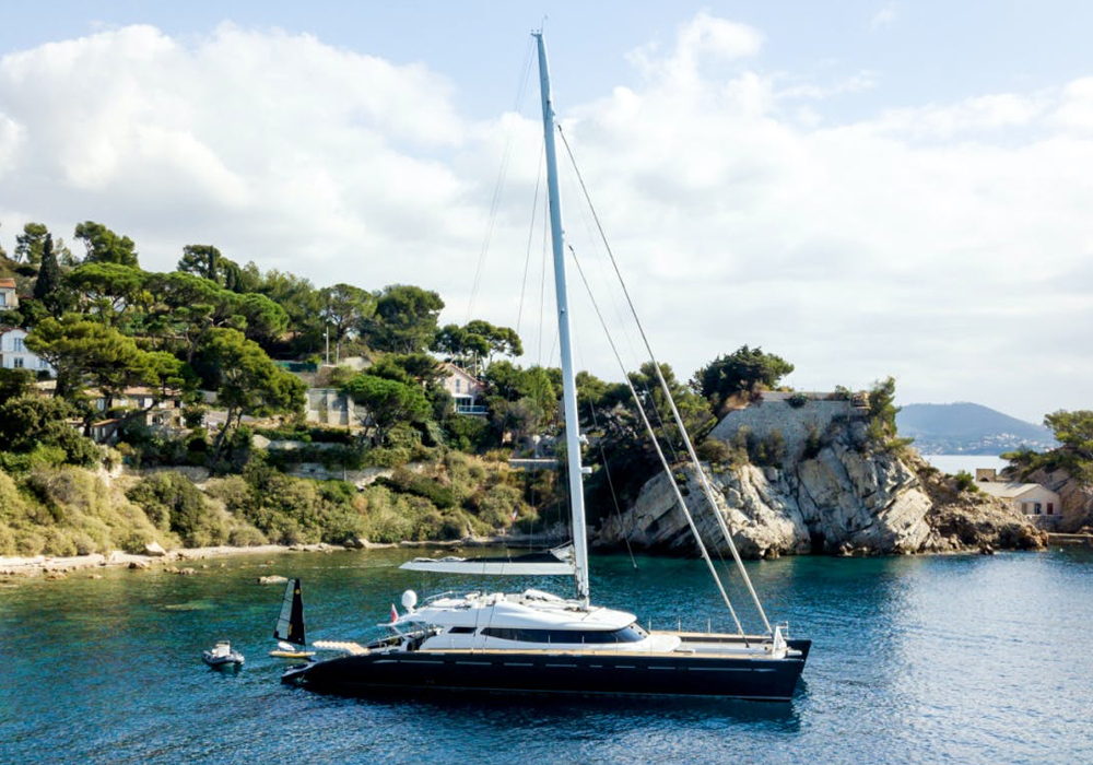 Charter yacht ALLURES in the Mediterranean