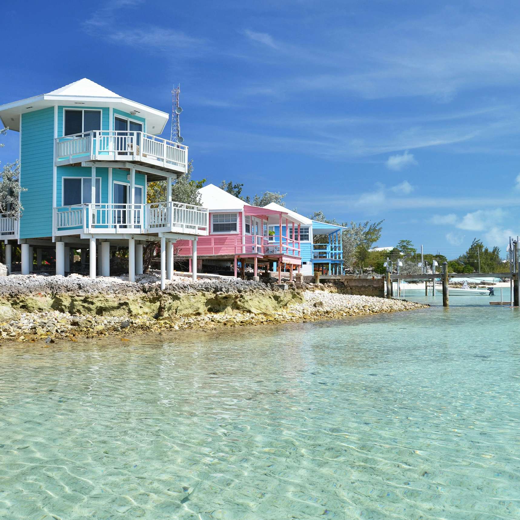 Picturesque house constructions at waters edge of Staniel cay