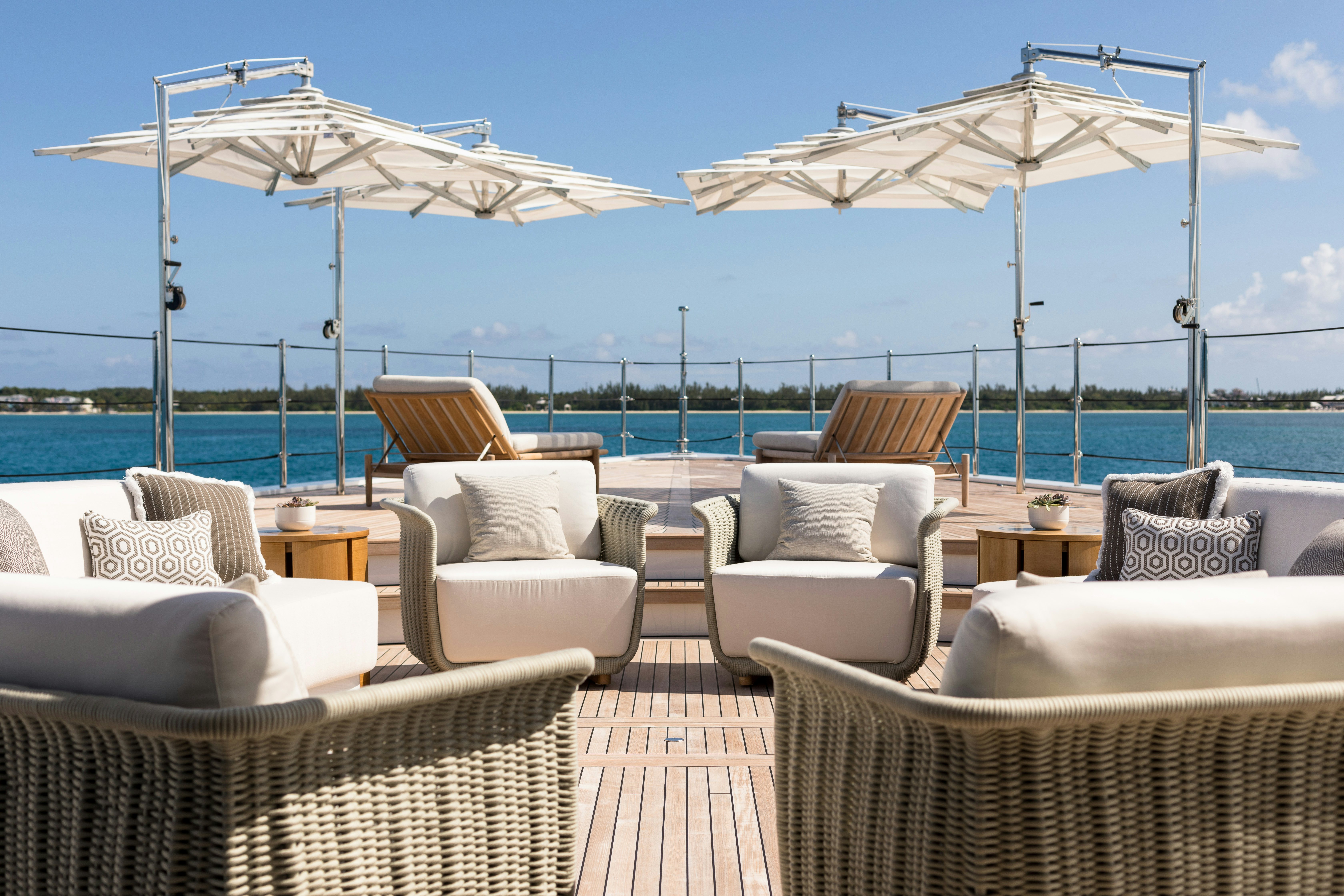 CALEX yacht sun deck
