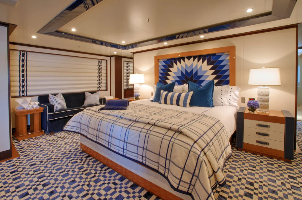 CYNTHIA-MASTER-STATEROOM