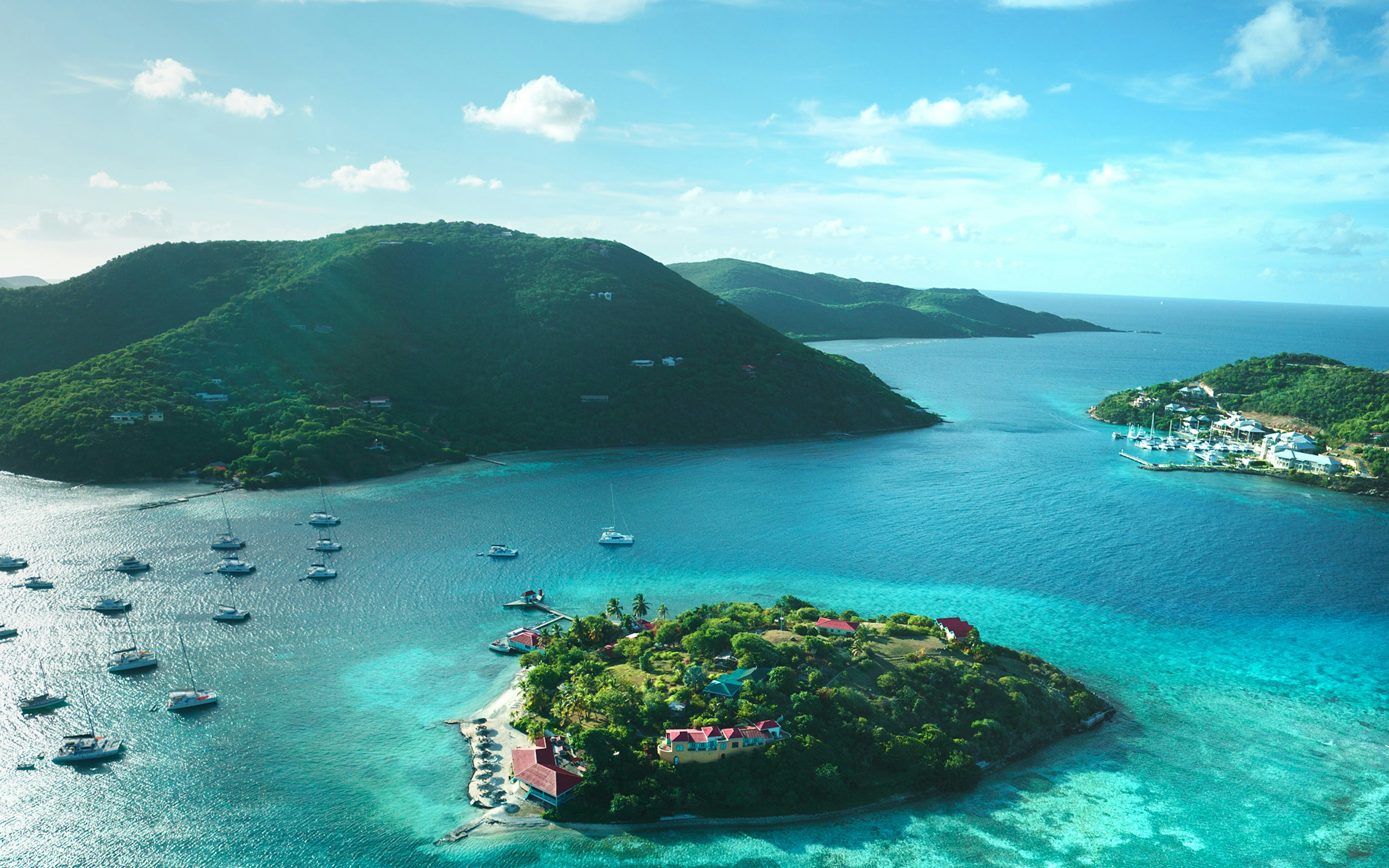 British Virgin Islands Yacht Charter | Luxury Crewed Private Rentals ...