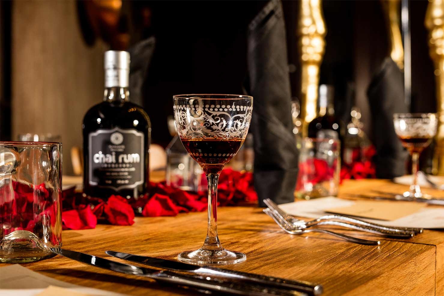 Akal Chai Rum cocktail