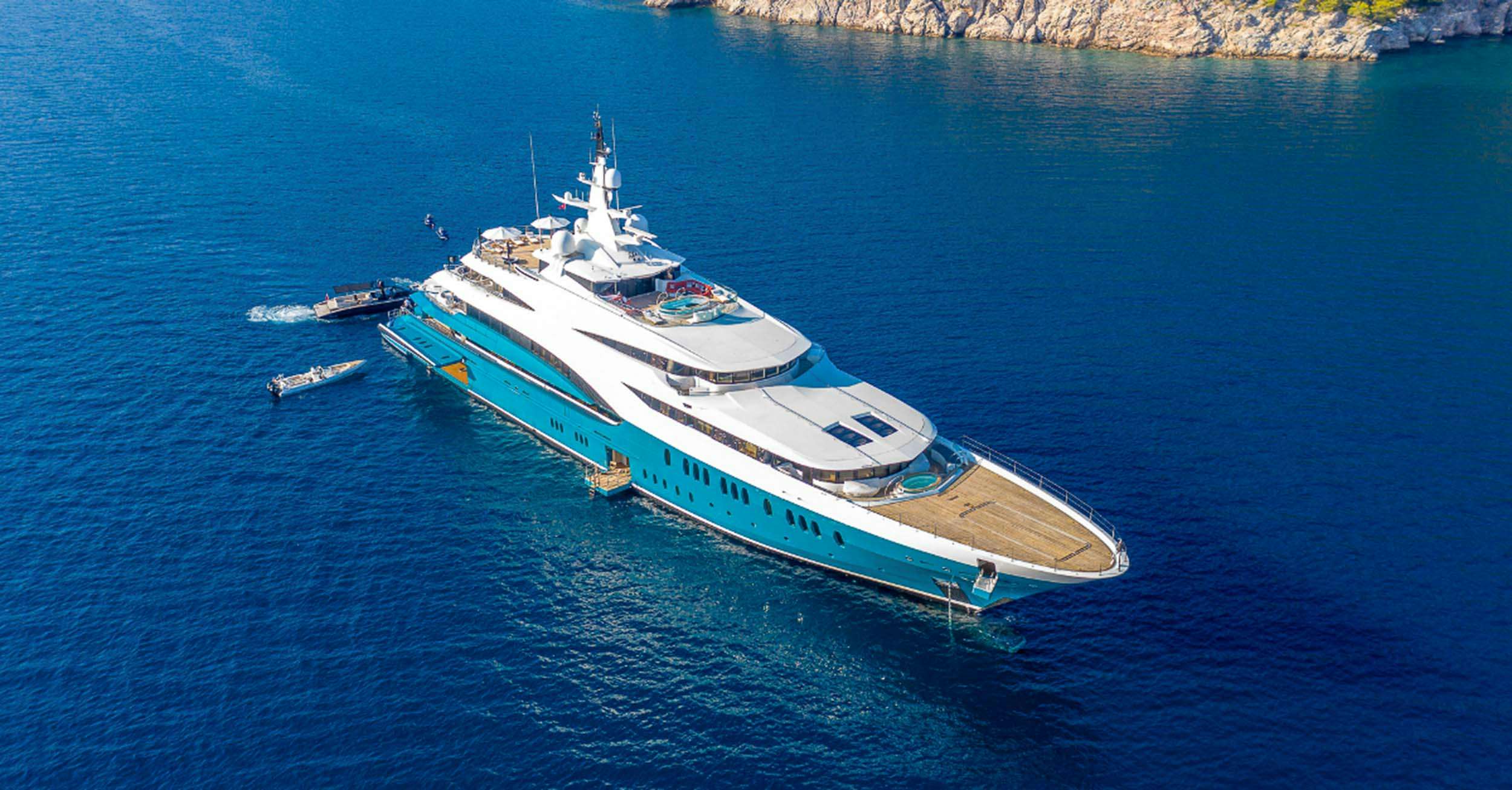super yacht salary guide