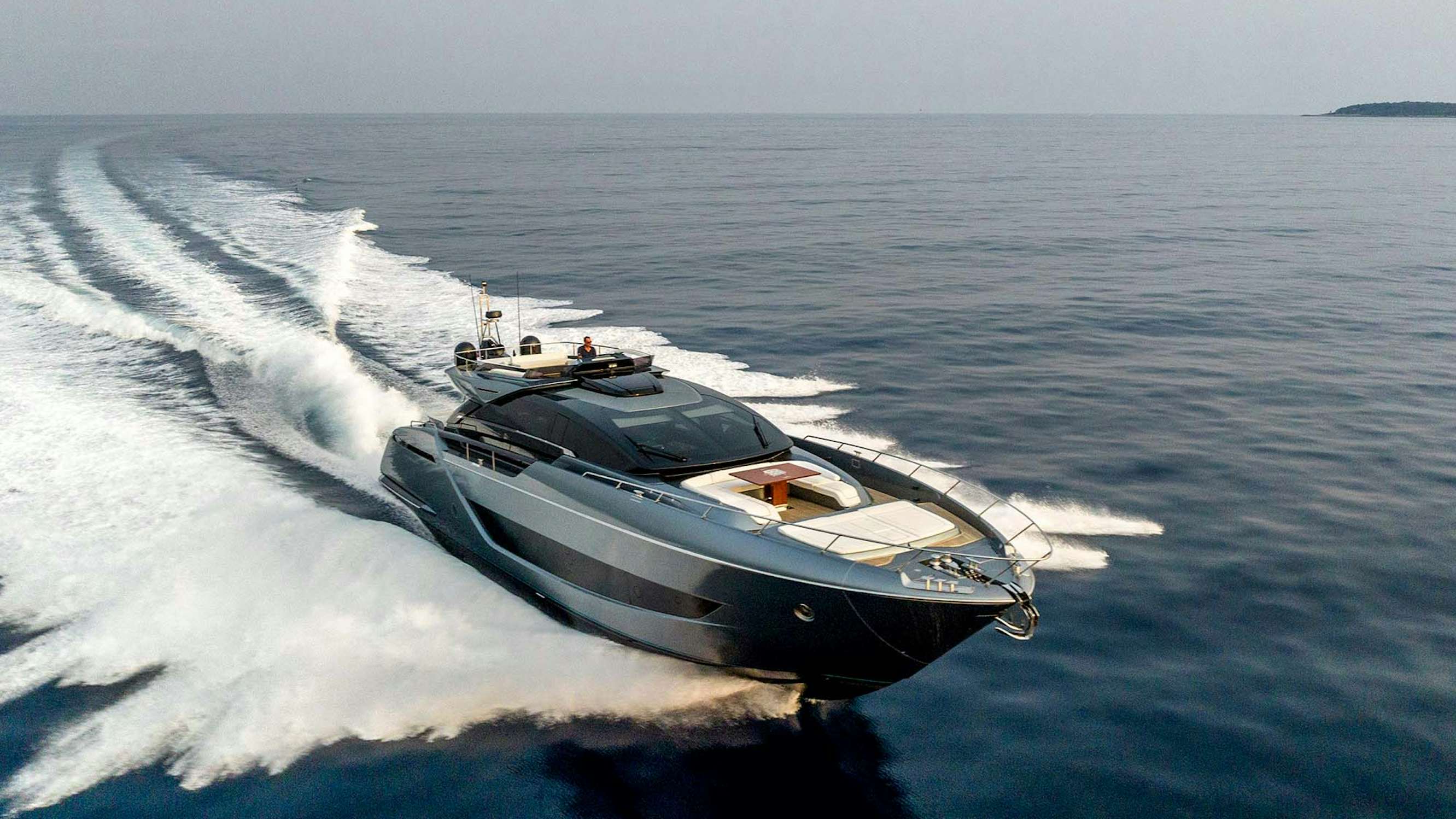 GECUA yacht for Sale | Riva Folgore 88 for Sale