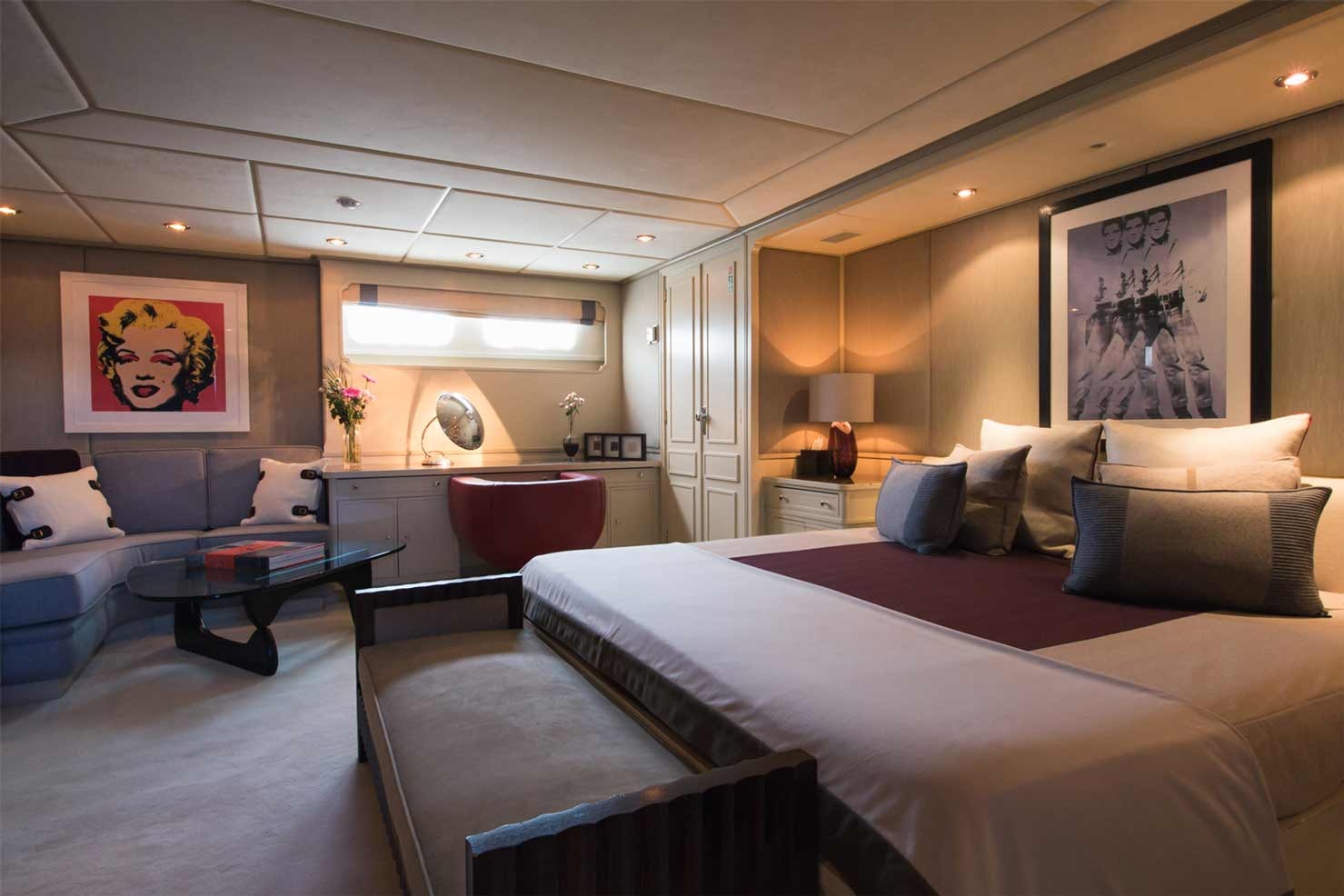 Interior rooms aboard ILLUSION