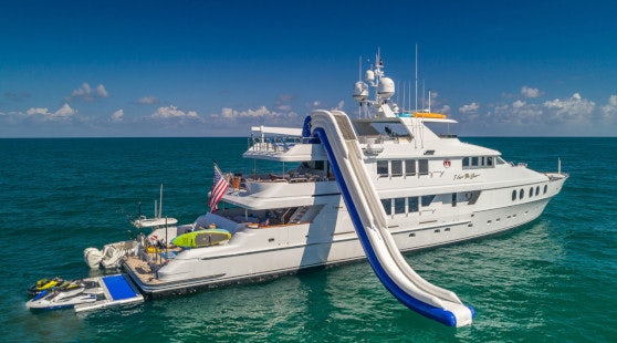 I LOVE THIS BOAT Side Profile