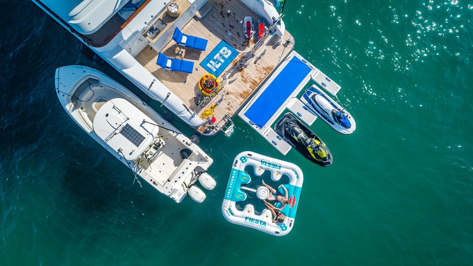 Christensen Charter Yacht I LOVE THIS BOAT Beach Club