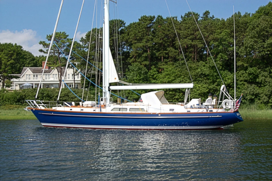 60’6” (18.44m) Camper & Nicholsons Cutter Rig II Yacht for Sale