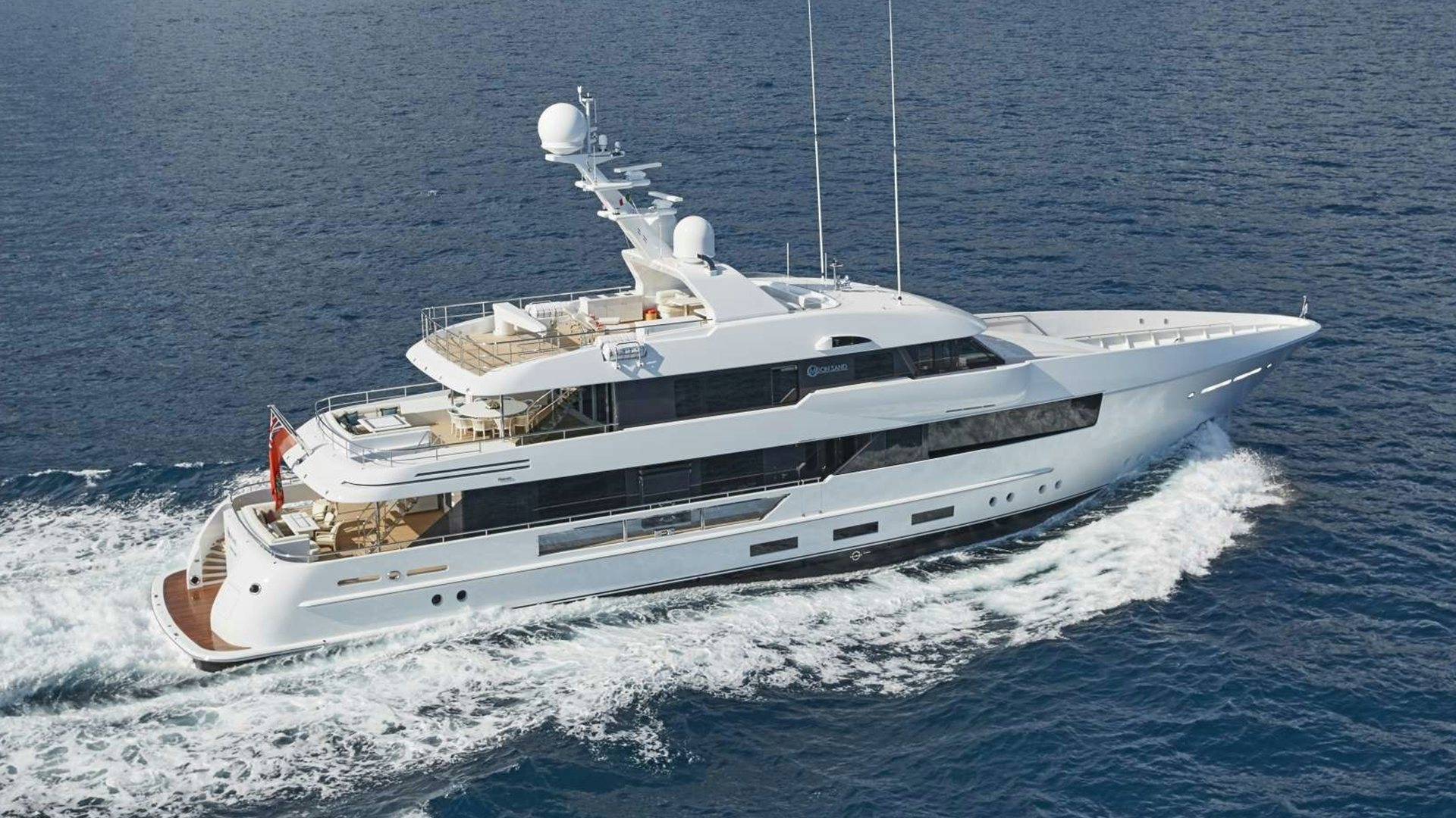 144' (44m) Feadship superyacht MOON SAND profile