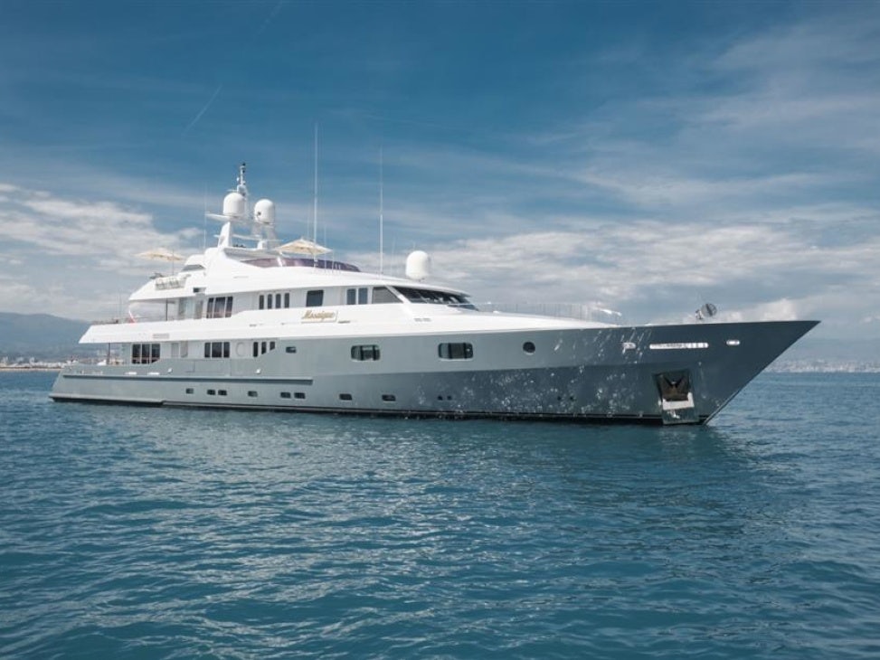 MOSAIQUE charter yacht