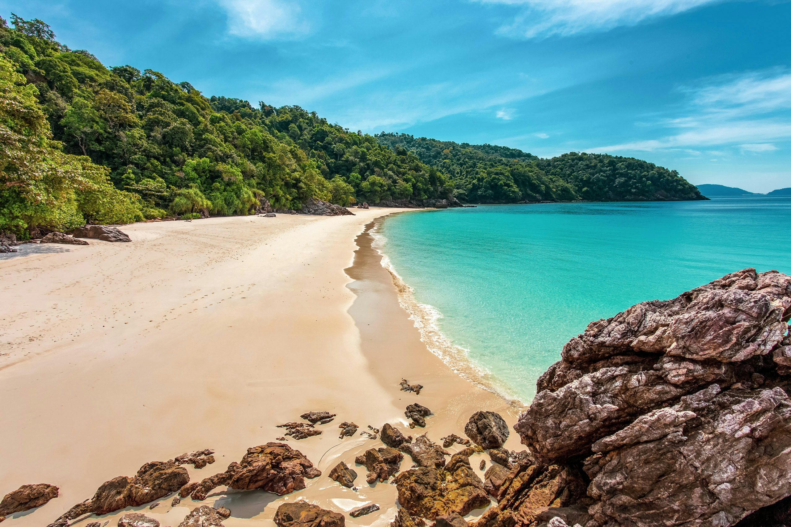 Myanmar Yacht Charter - Ta Fook island is one of a relatively unspoiled, isolated 800 islands in Mergi Archipelago in the South of Myanmar.