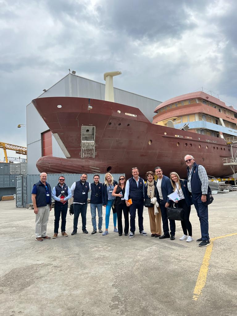 NJ brokers at a shipyard in turkey