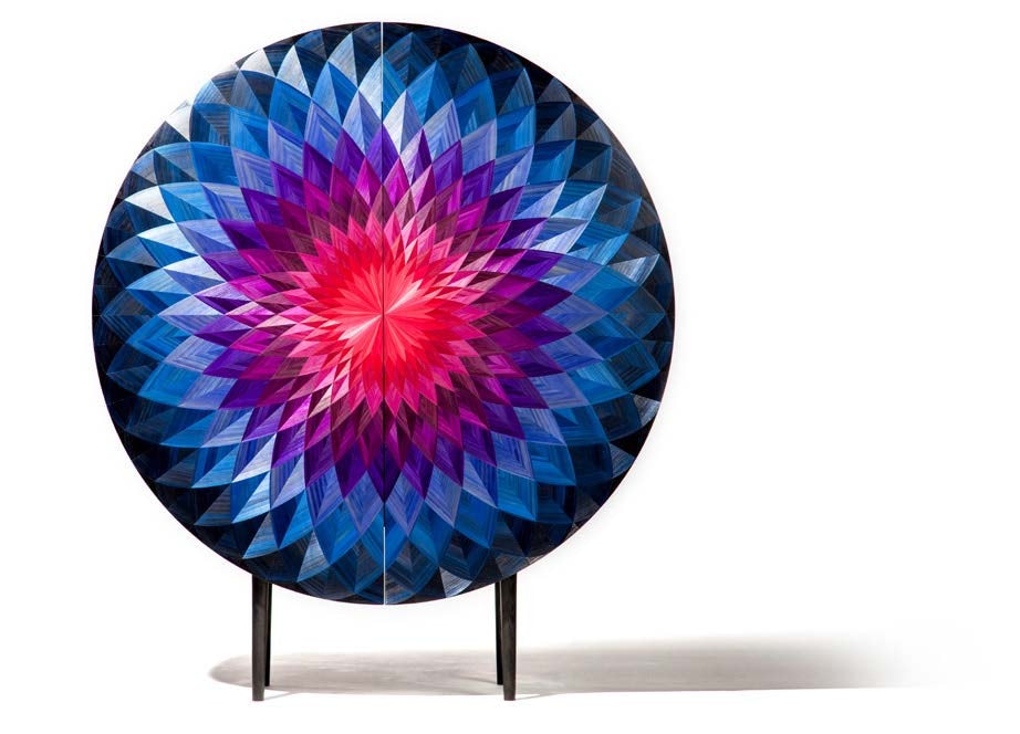 Bloom cabinet