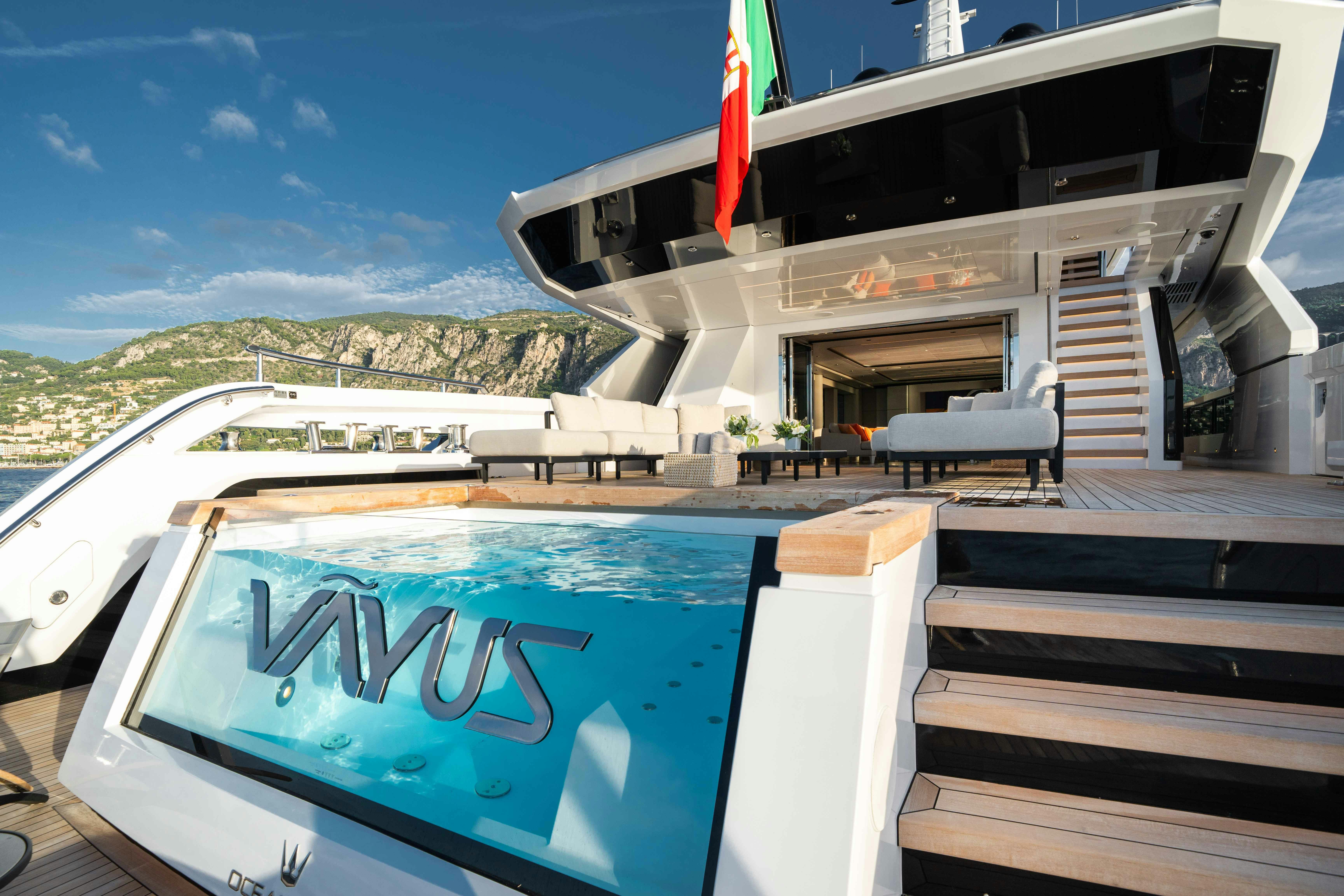 Ocean King Yacht VAYUS pool
