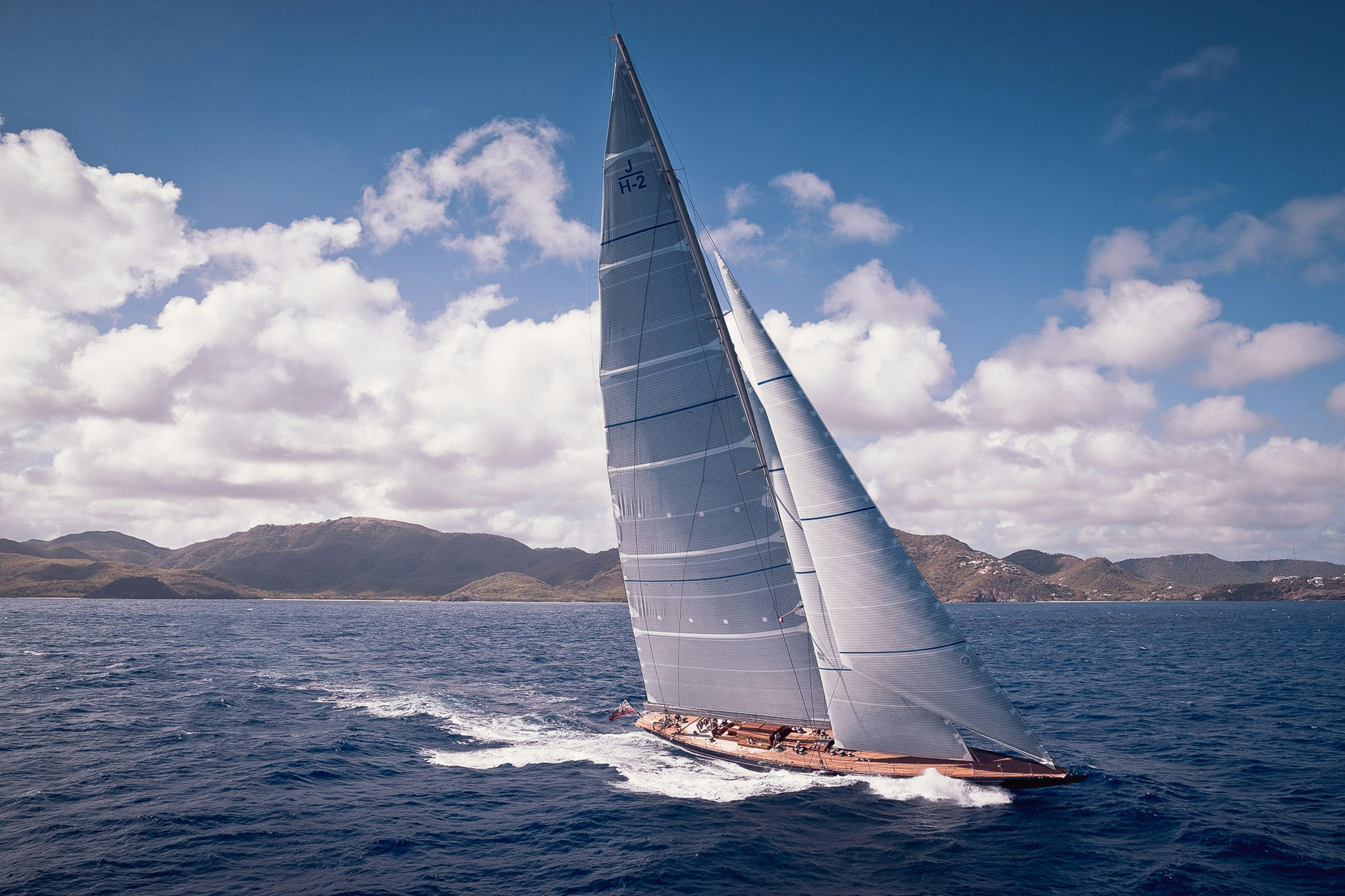 Sailing yacht Rainbow under sail