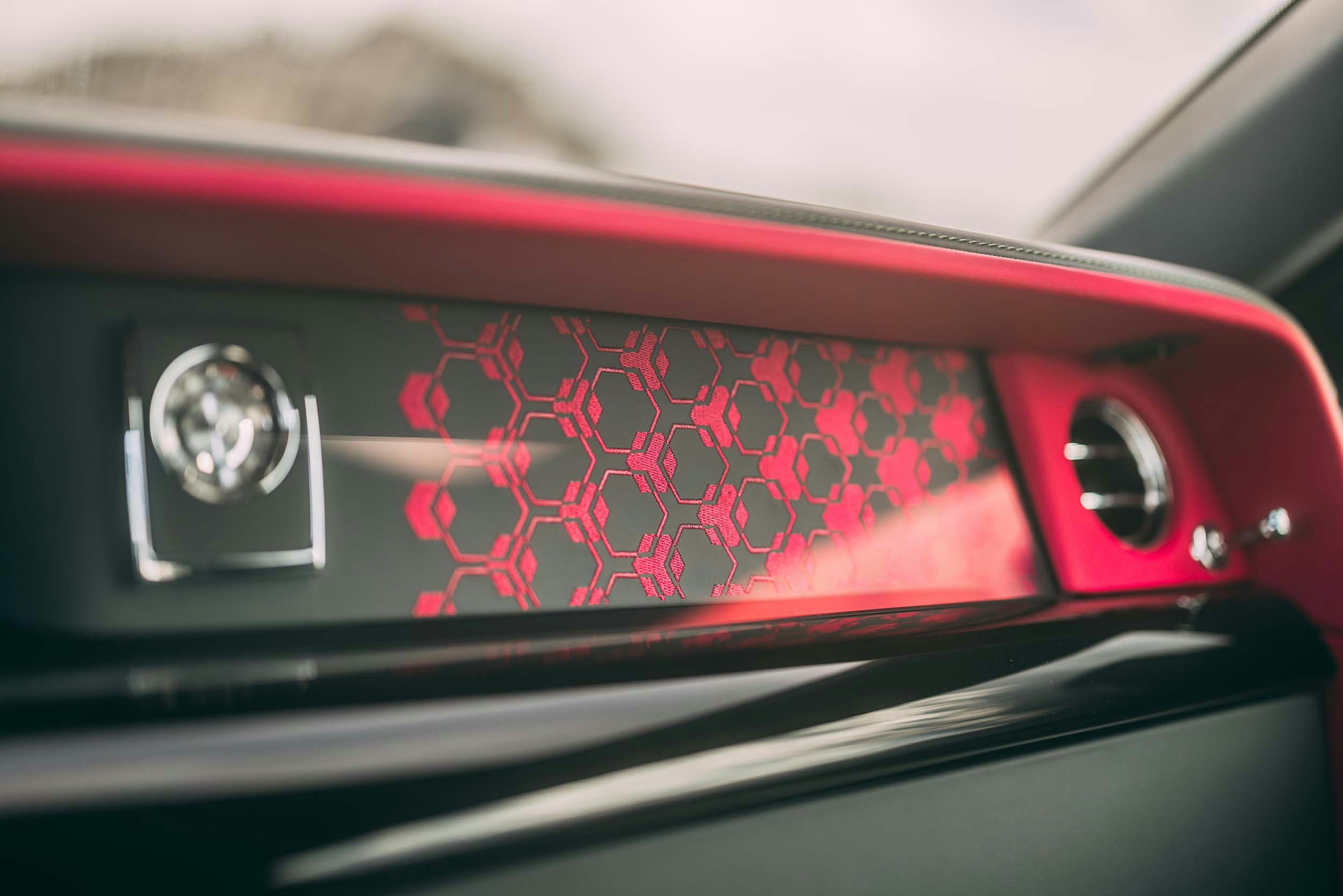 Rolls-Royce Phantom Series II tail light