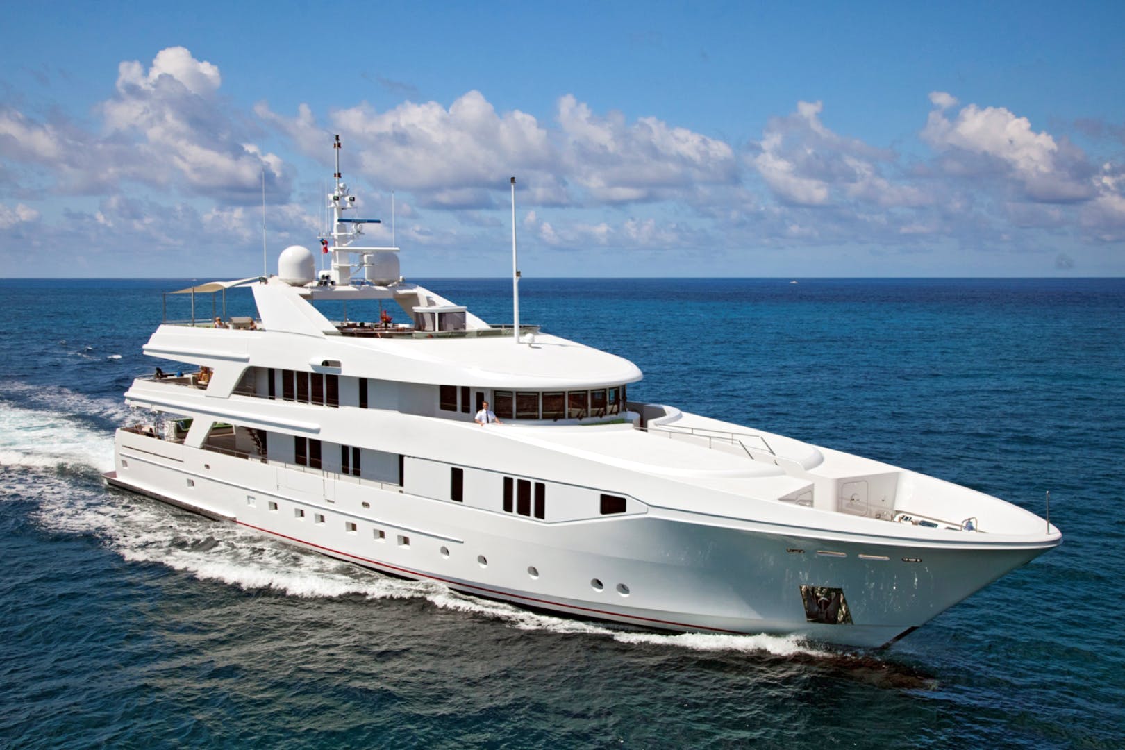 Admiral superyacht RHINO Profile