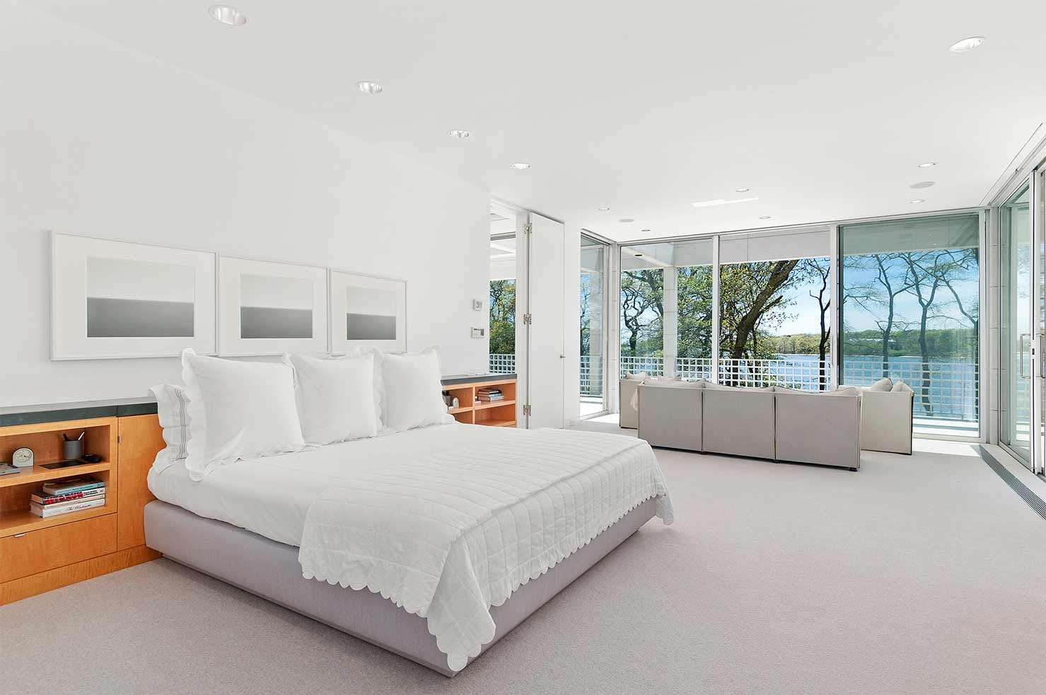 Master room Real Estate