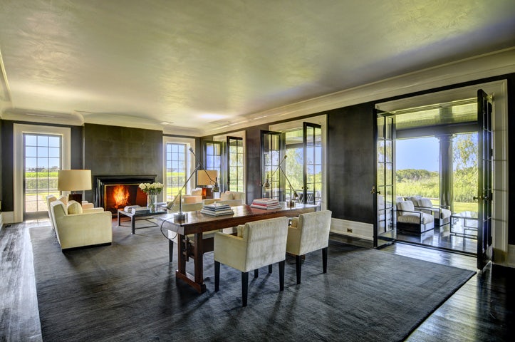 Dining in Home in the Hamptons