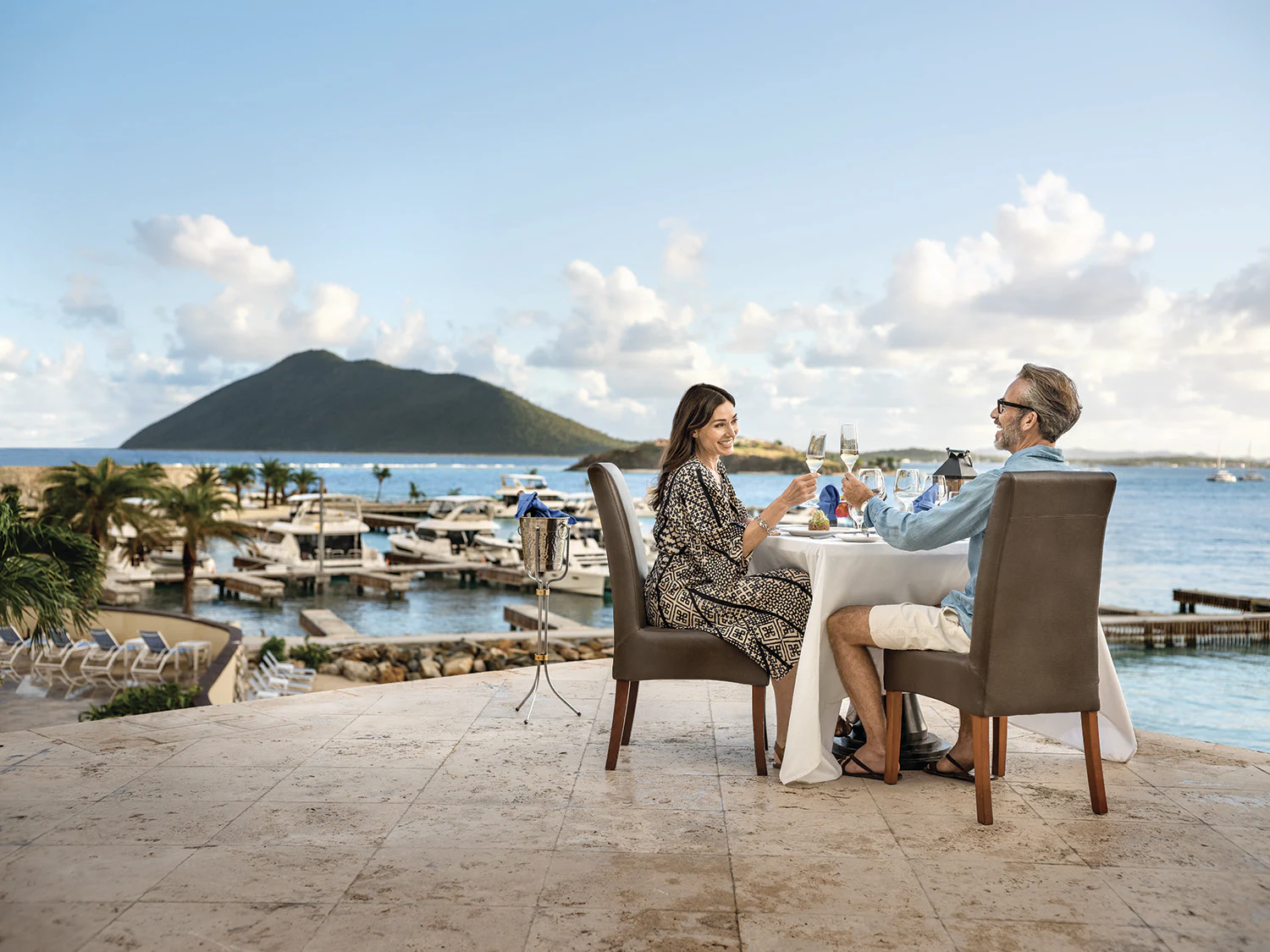 Scrub patio dining