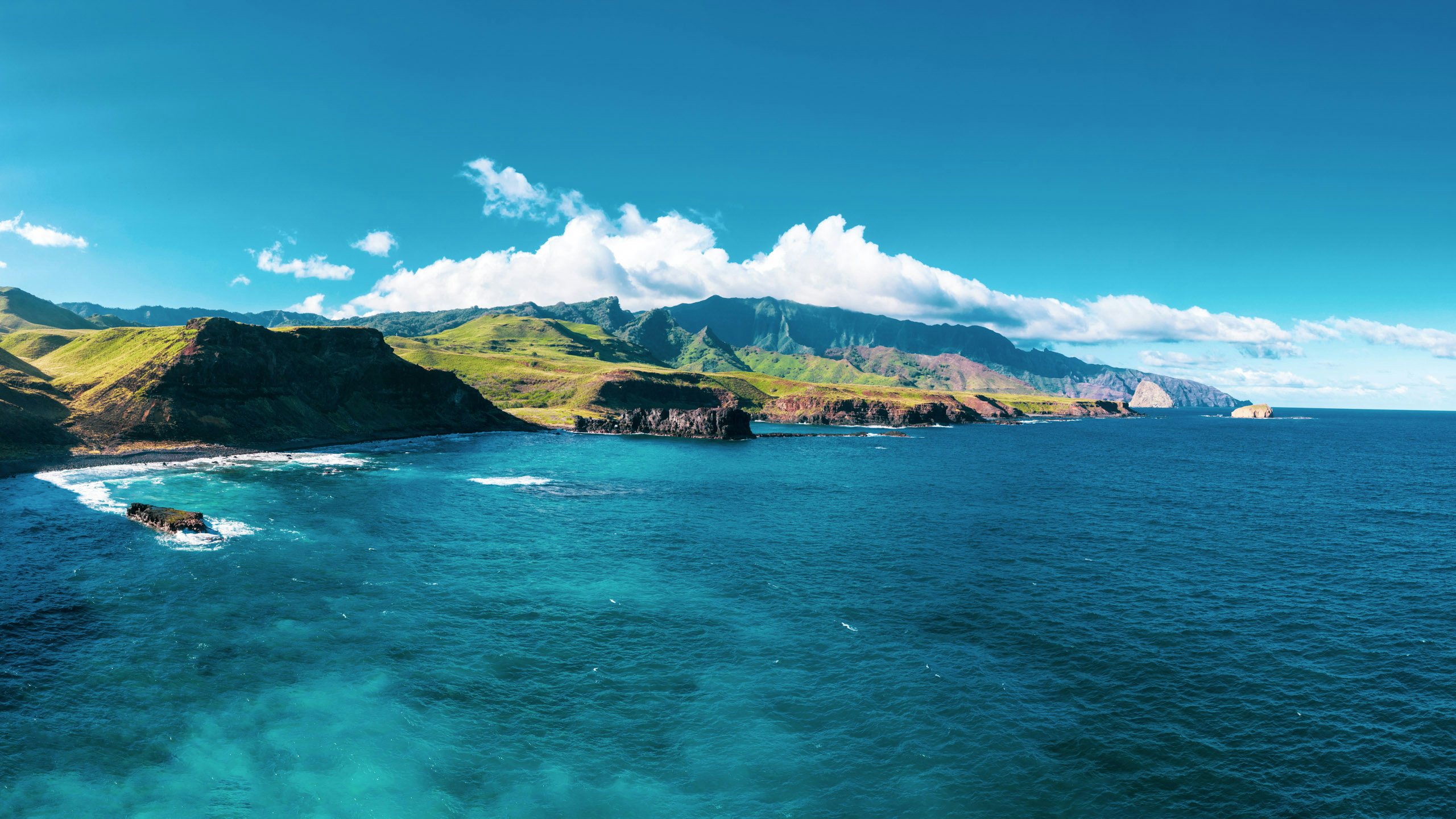Marquesas Luxury Yacht Charter - magnificent view of the island of UA HUKA in the Marquesas archipelago in French Polynesia at sunset