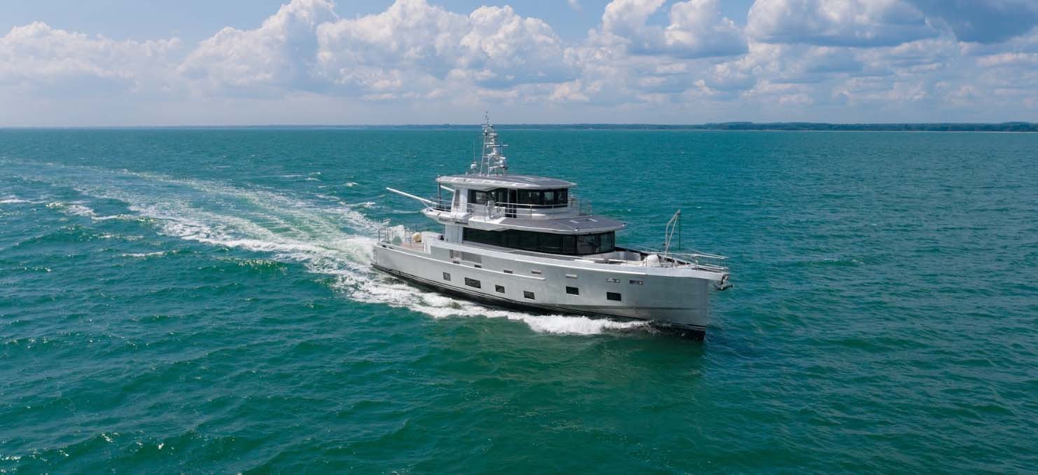 Arksen 85 right facing profile