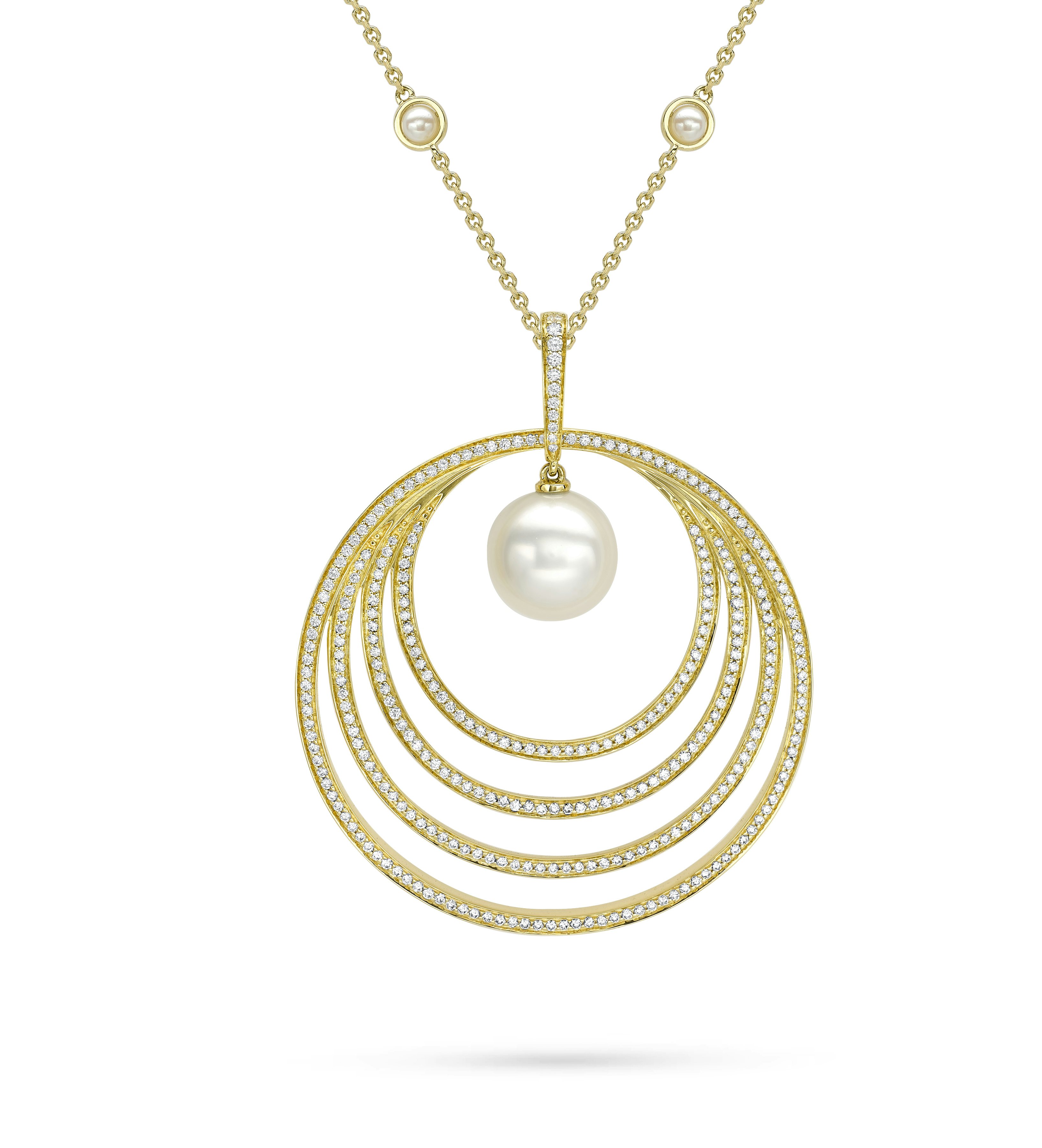 Roulette Pearl Diamond Yellow Gold Pendant 