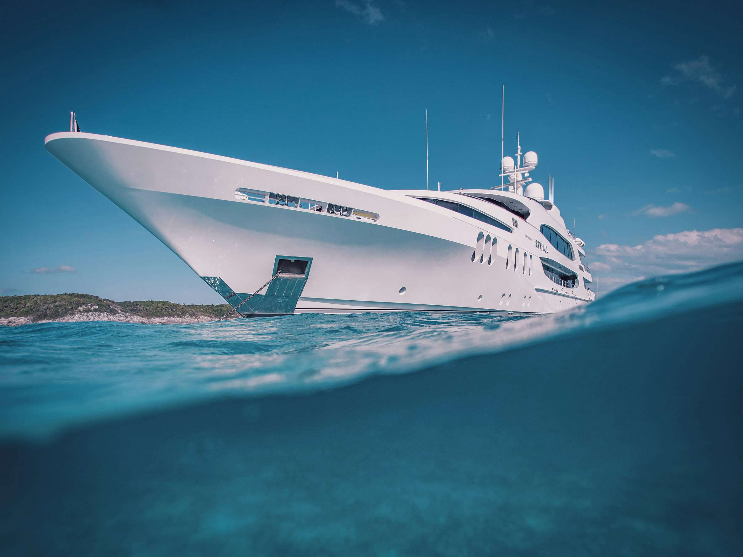Yacht anchored at clear Caribbean waters