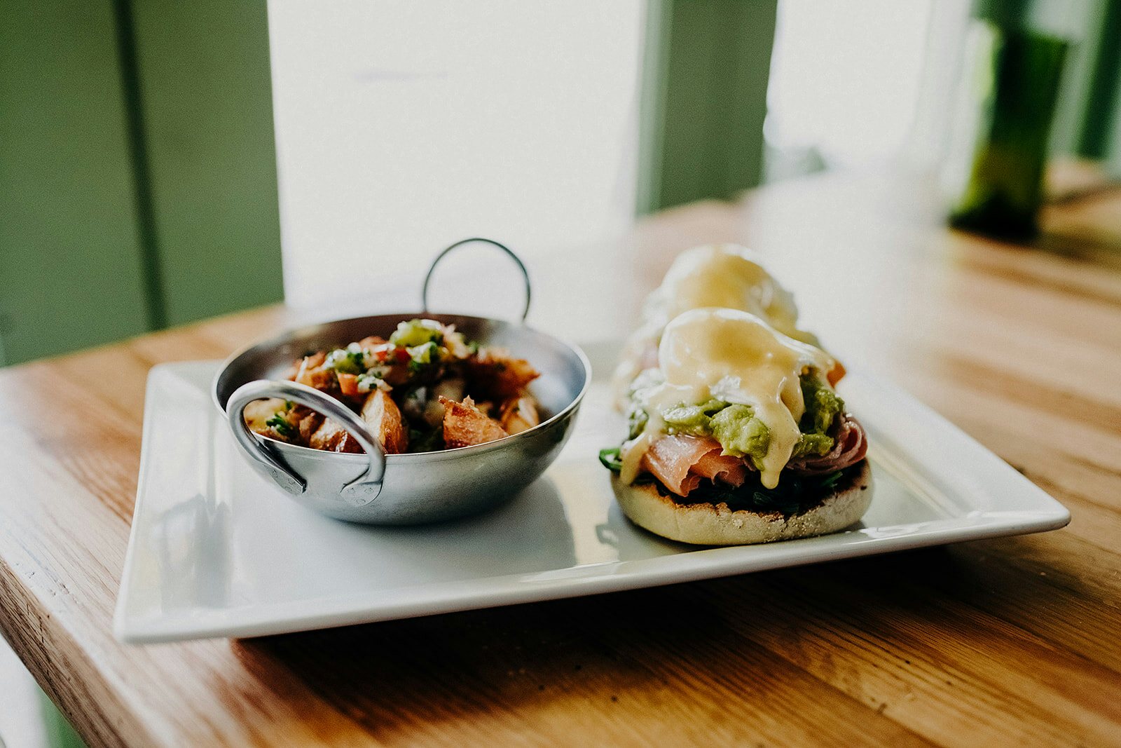 Eggs Benedict on a Plate