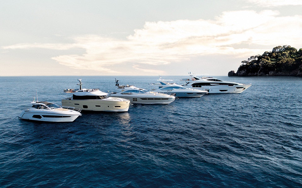 azimut-yachts-sales-fleet