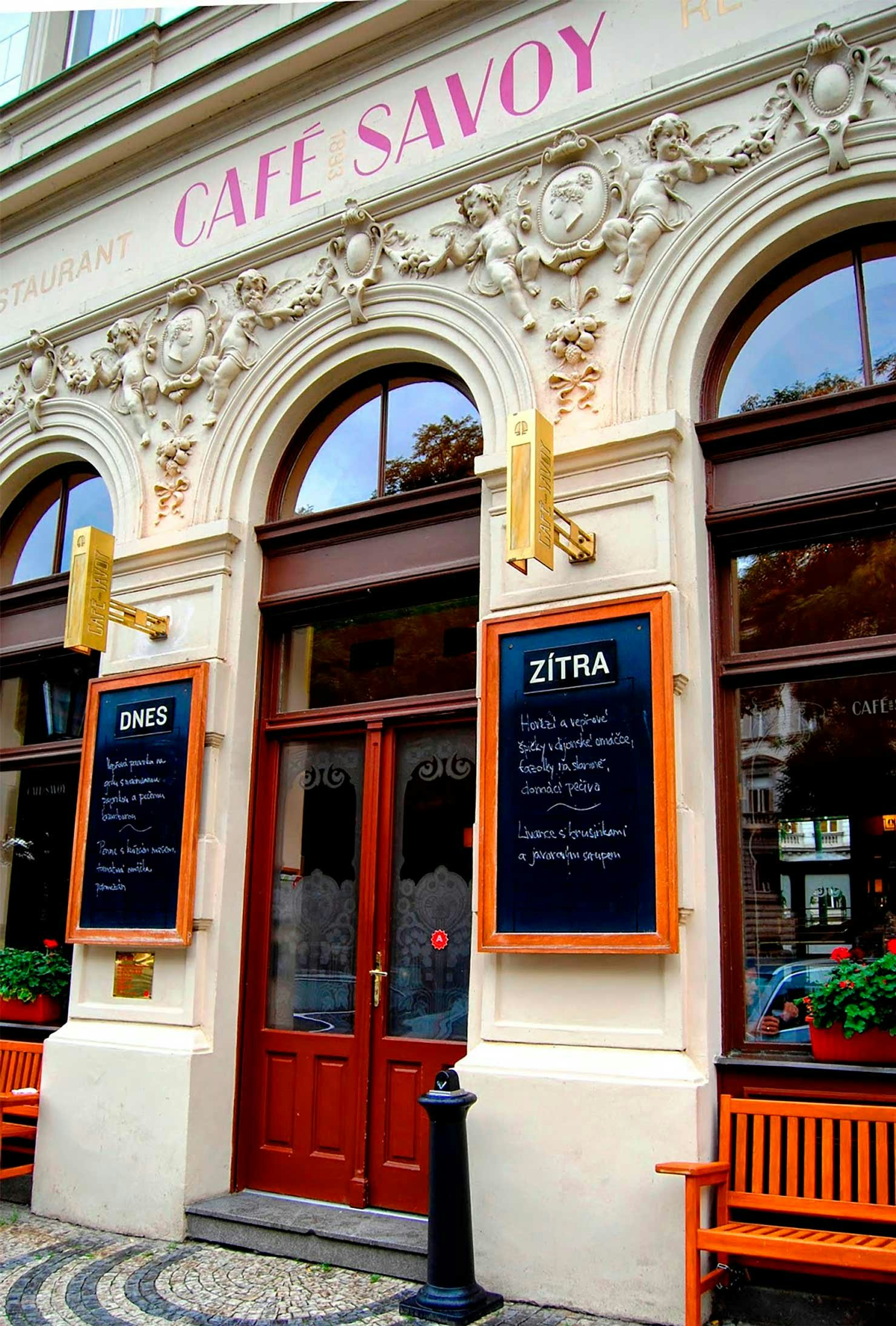 Cafe Savory storefront