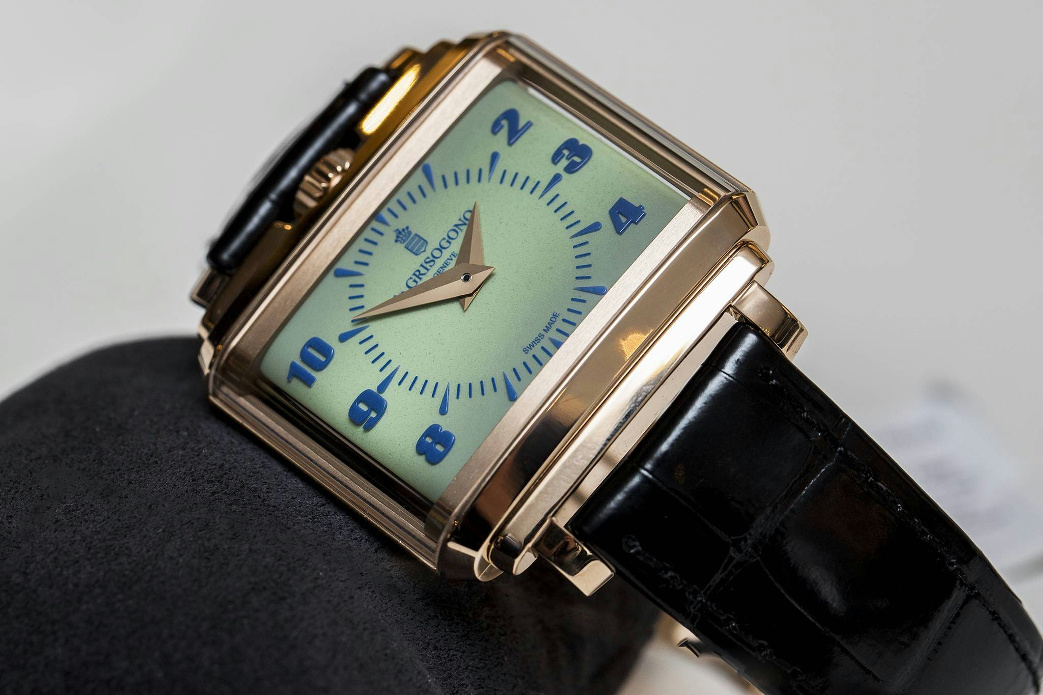 de-Grisogono New Retro