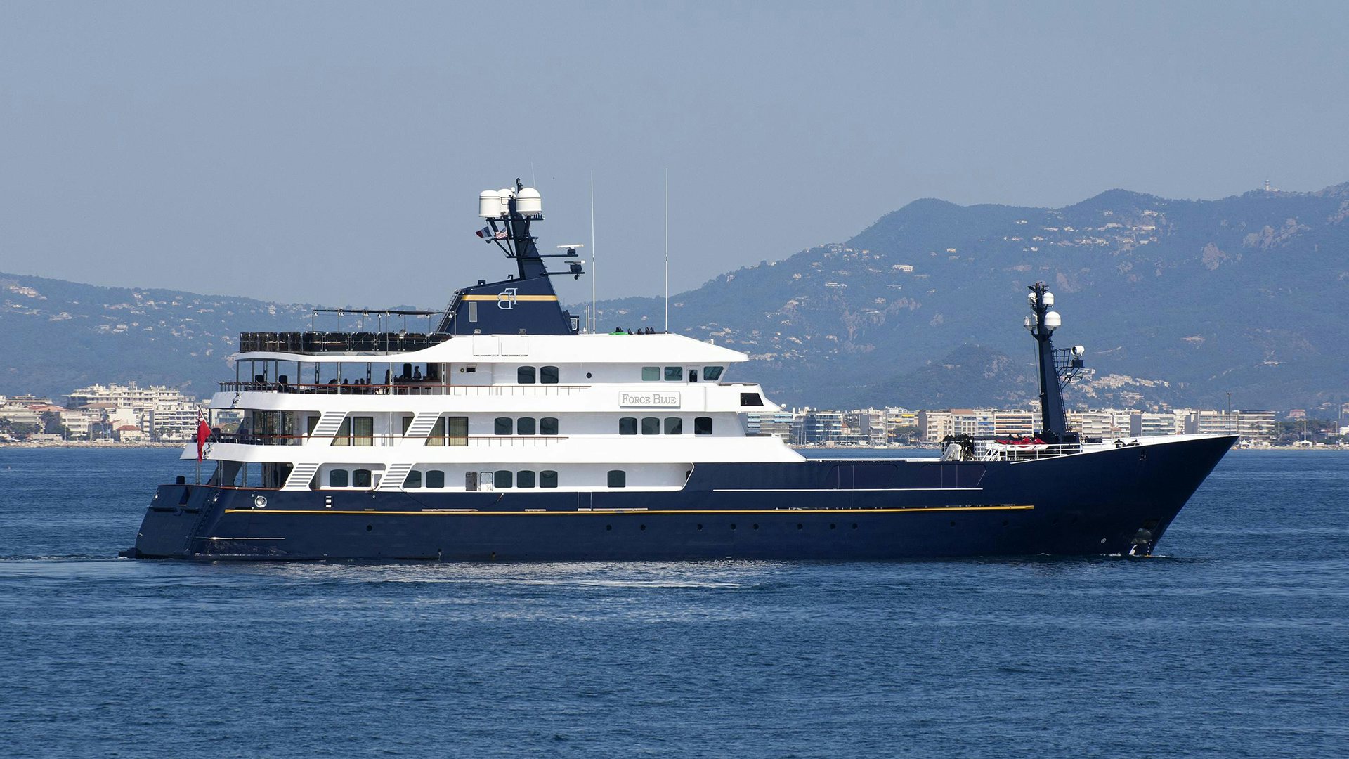 207' (63.3m) Royal Denship explorer yacht FORCE BLUE yacht for sale