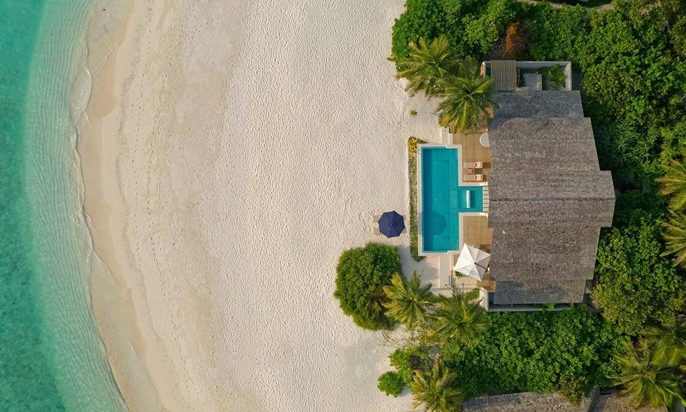 Faarufushi Hotel Aerial View