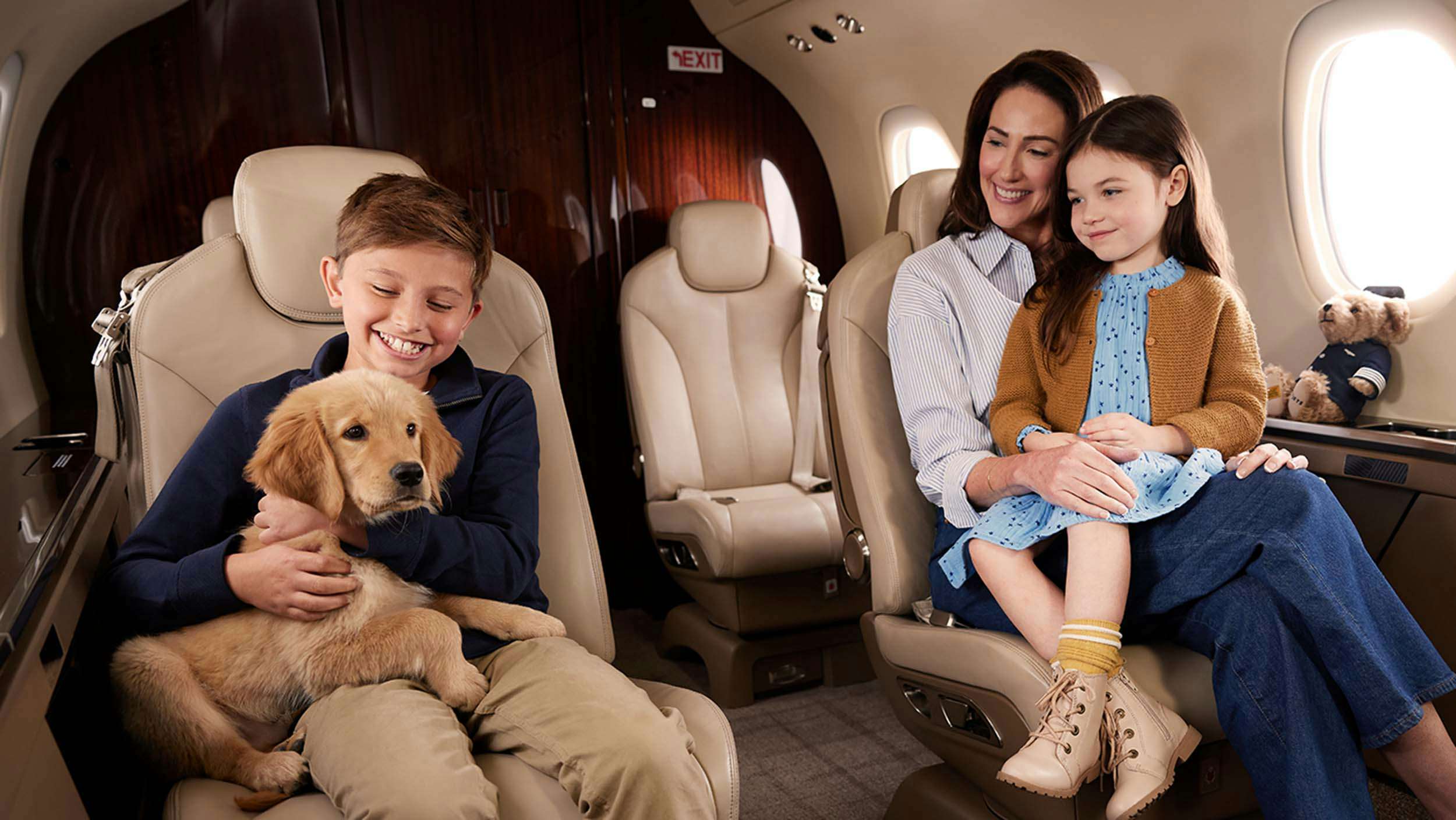 NetJets 25Hour Lease Immediate Access to the World's Finest Fleet