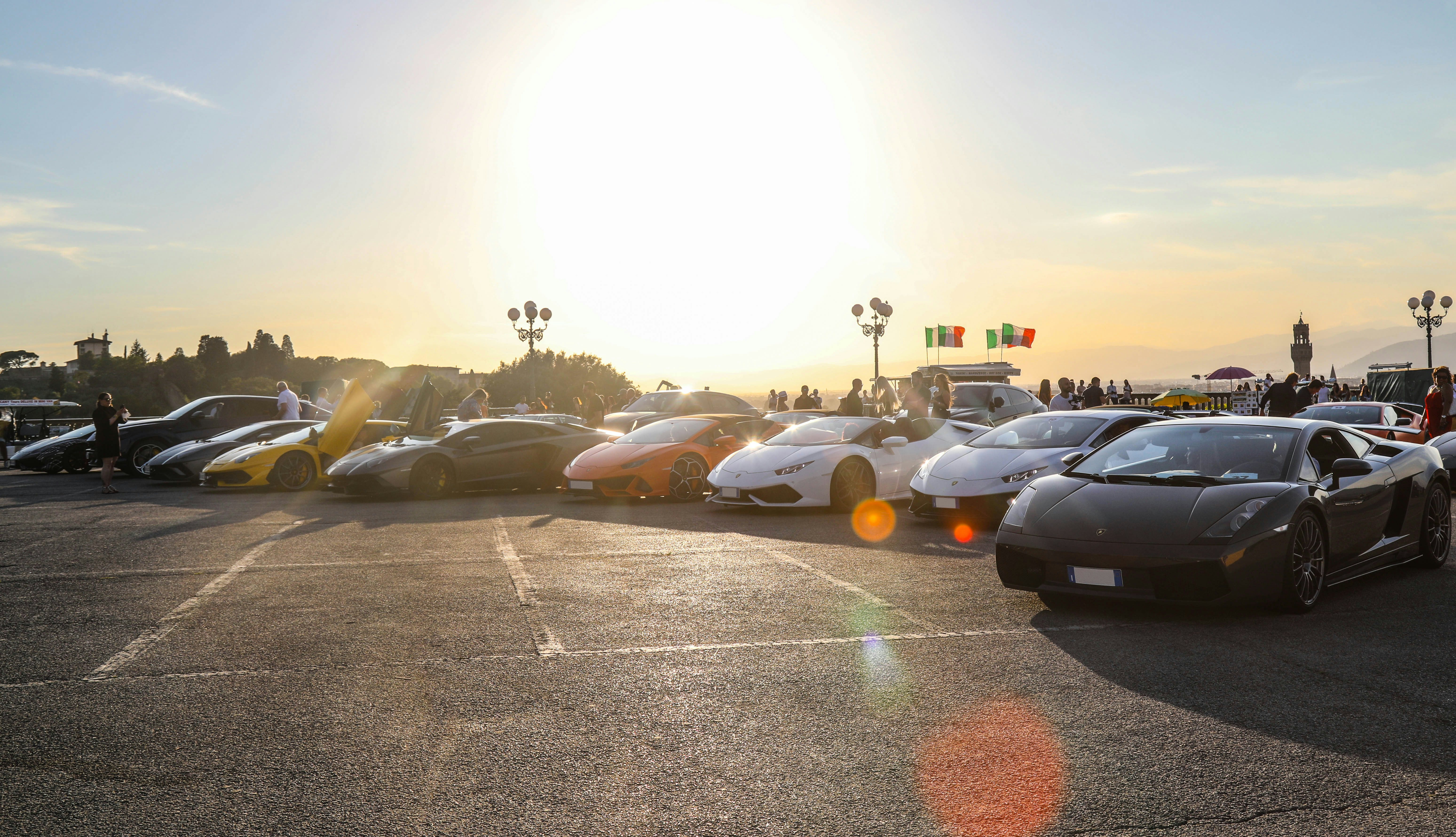 Lamborghinis driving through Florence during Bull Days Tuscany Reloaded 2021