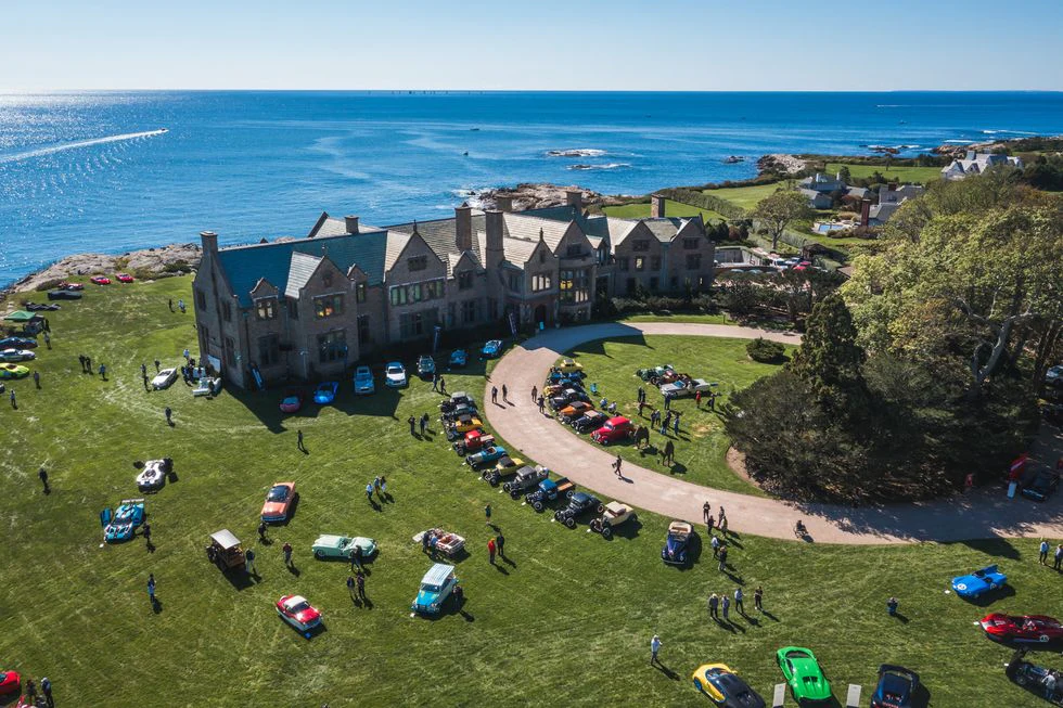 Audrain The gathering cars