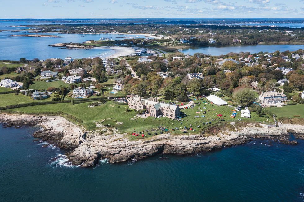 Audrain The gathering cars overview shot