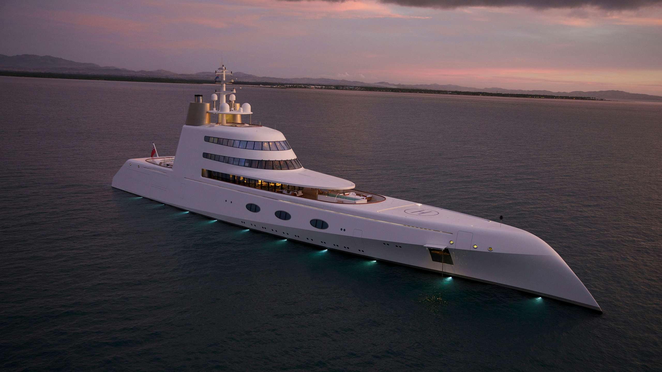 what is the most expensive superyacht