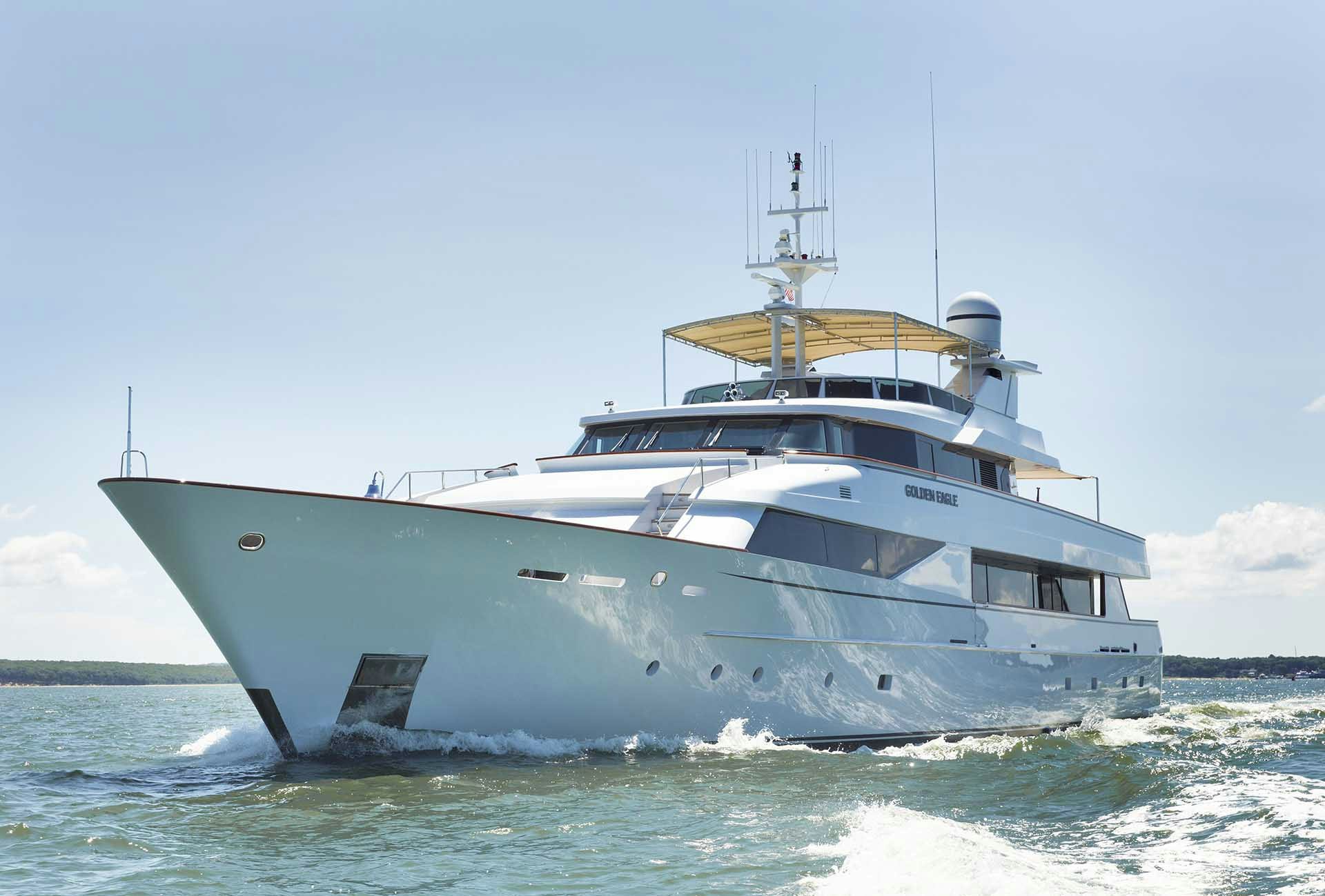 picchiotti-yacht-sales